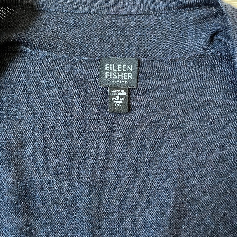 Eileen Fisher Cardigan Sweater 100% Marino Wool Italian Yarn Navy Blue Sz PS*I5 - Picture 4 of 5